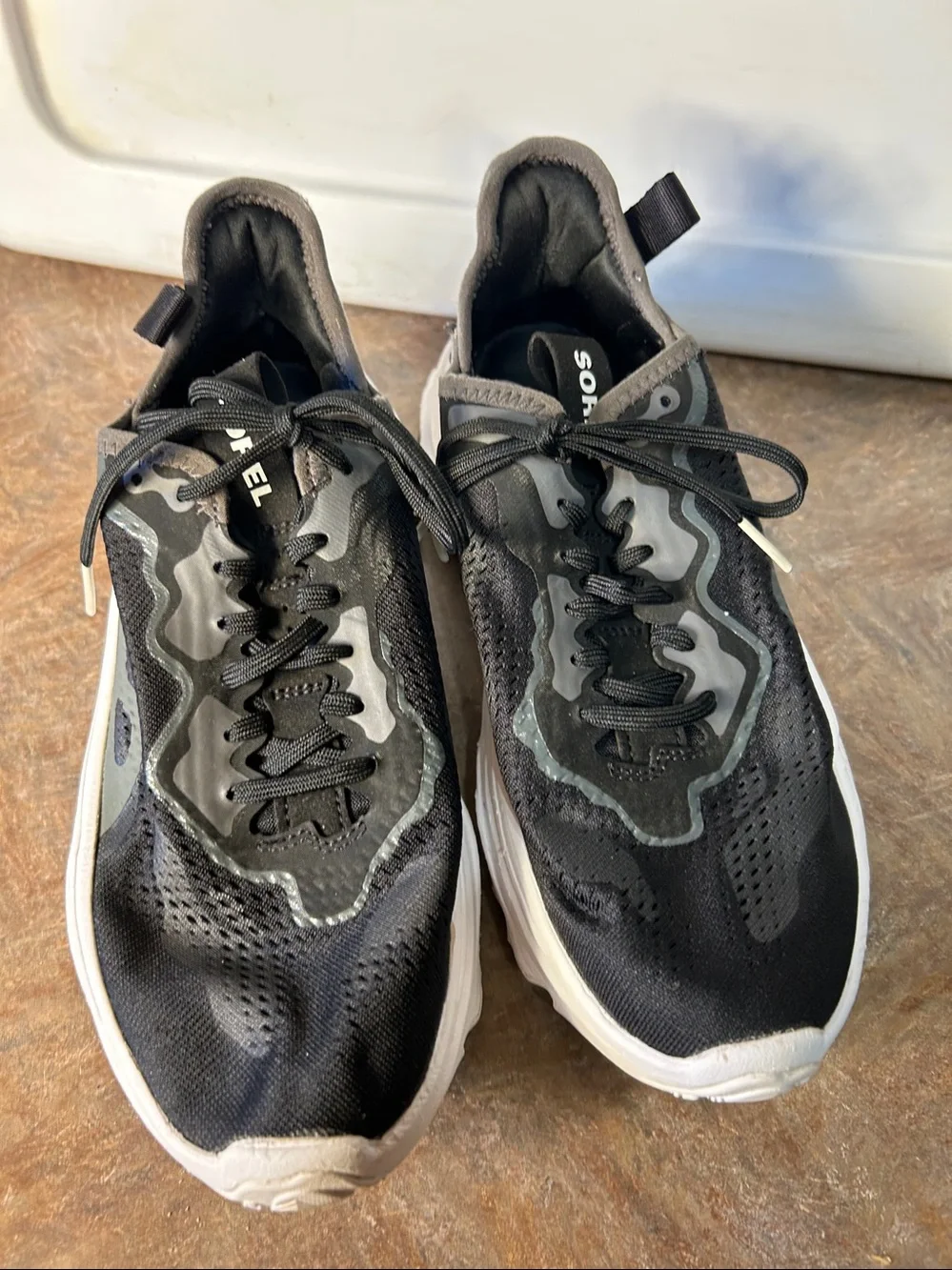 Sorrel Sneakers, Kinetic Breakthrough Day Lace: Black/White  Sz 7 NL-4689-010